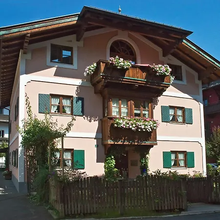 Haus Savoy - 4 * Kitzbuhel