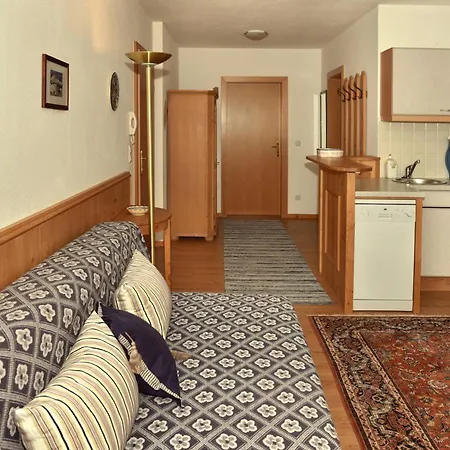 Haus Savoy - 4 Apartmán *